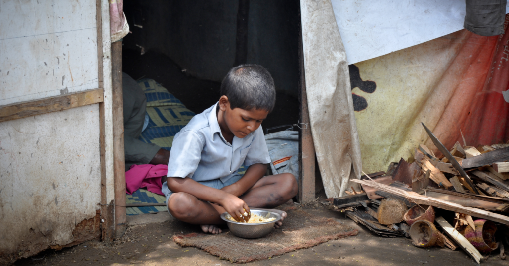 sedekah beras dan minyak untuk dhuafa